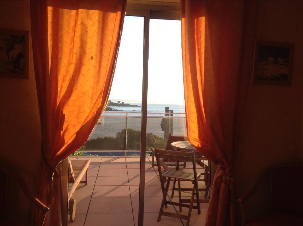 Fréjus Hotel La Caravelle מראה חיצוני תמונה