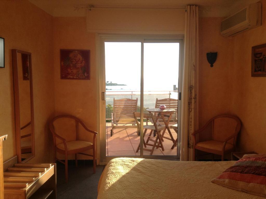 Fréjus Hotel La Caravelle מראה חיצוני תמונה