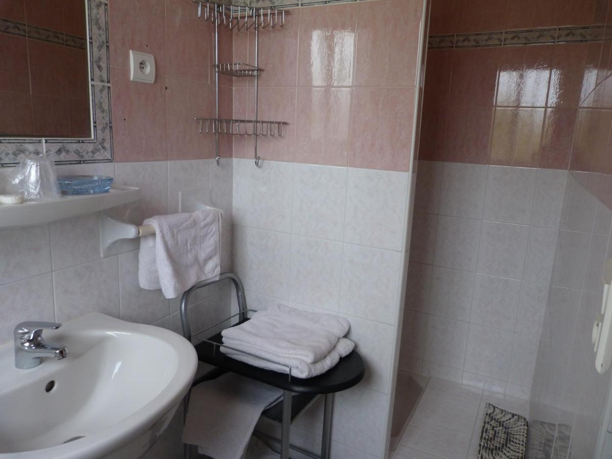 Fréjus Hotel La Caravelle מראה חיצוני תמונה